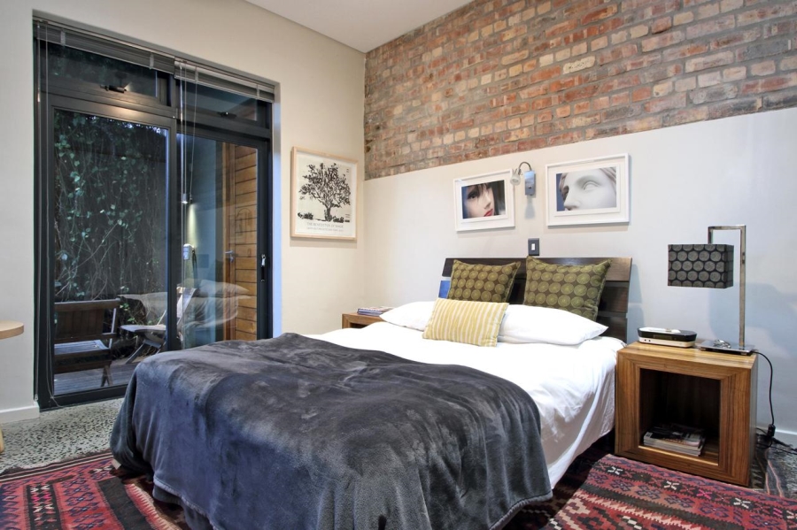 To Let 2 Bedroom Property for Rent in Green Point Western Cape